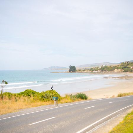 The Salty Bushman B&B Kaka Point Exterior foto