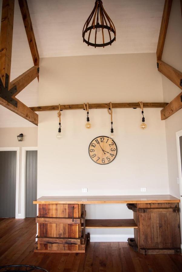 The Salty Bushman B&B Kaka Point Exterior foto